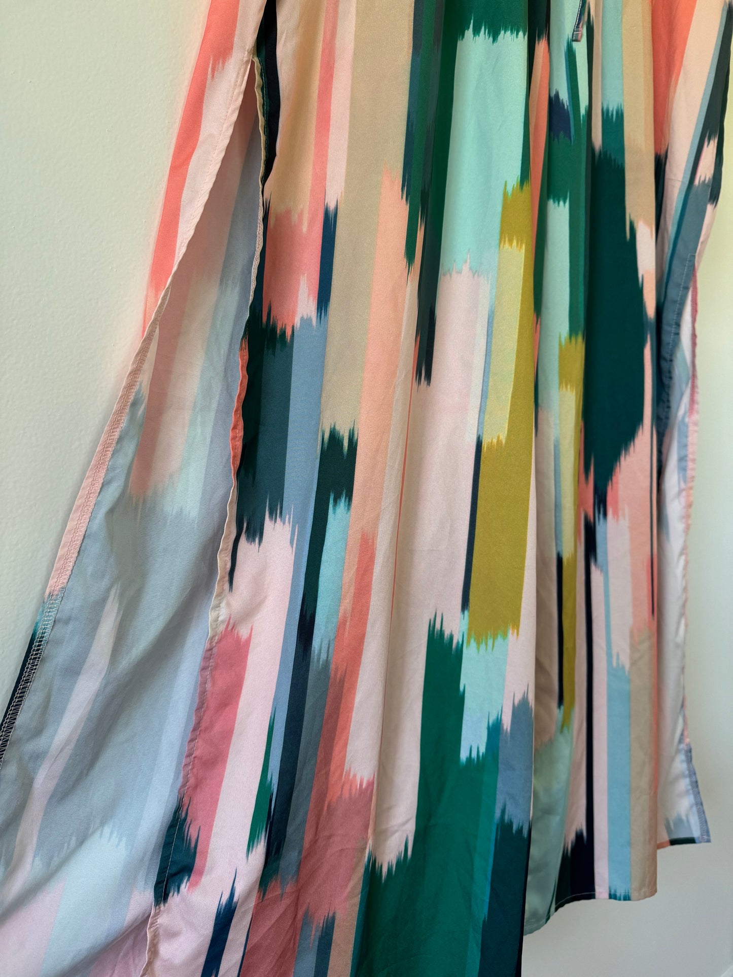 Split-Seam Flowy Brushstroke Pants (2X-4X)