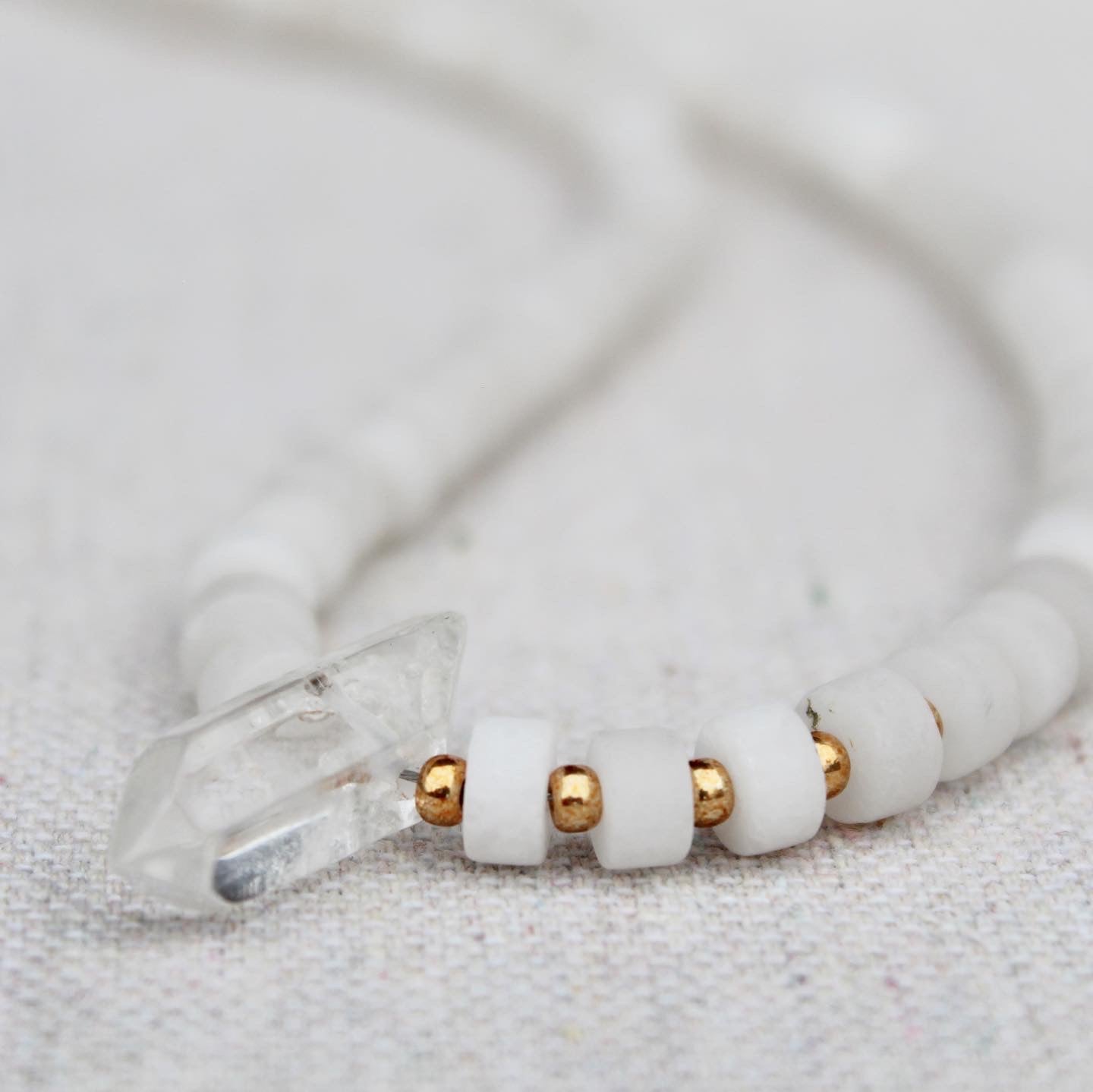 Quartz Crystal Choker (Gold)