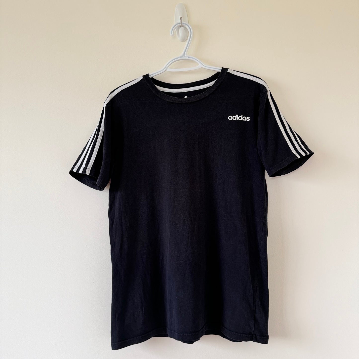 Adidas Retro Essentials 3-Stripes Loose Fit Boyfriend Tee (S)