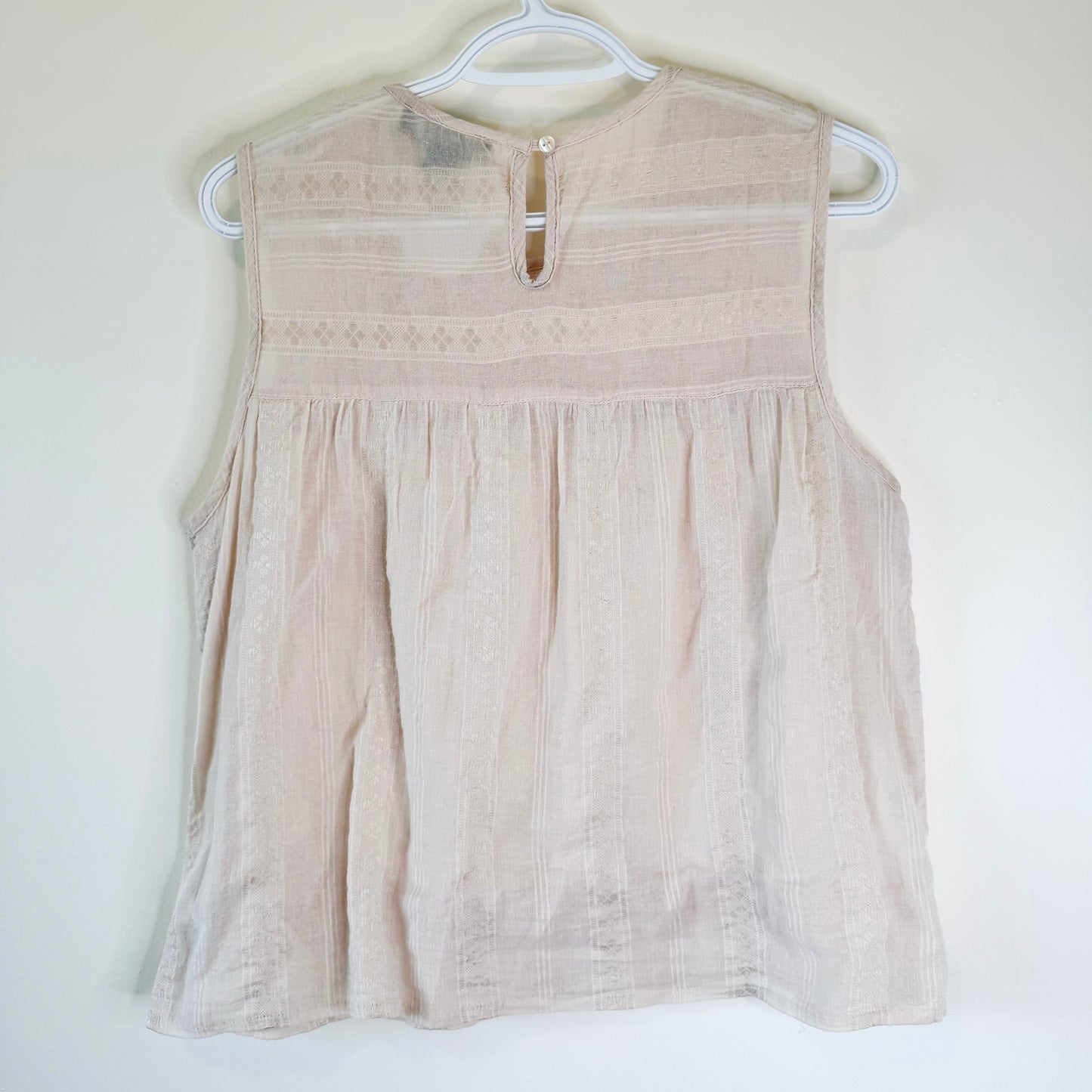 Atmosphere Blush Embroidered Crochet Tank Top (L)