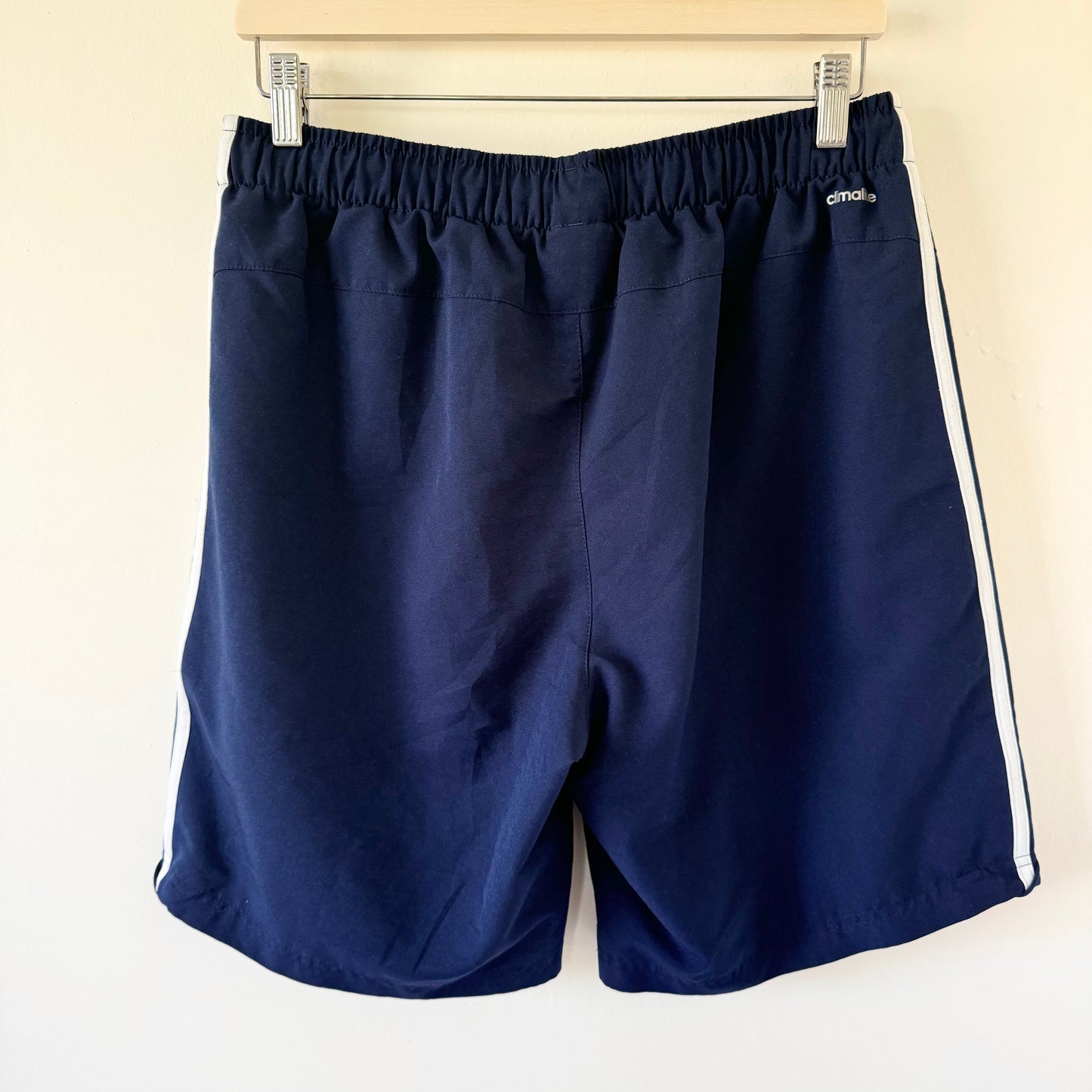 Adidas Essentials 3-Stripes Chealsea Shorts (L)