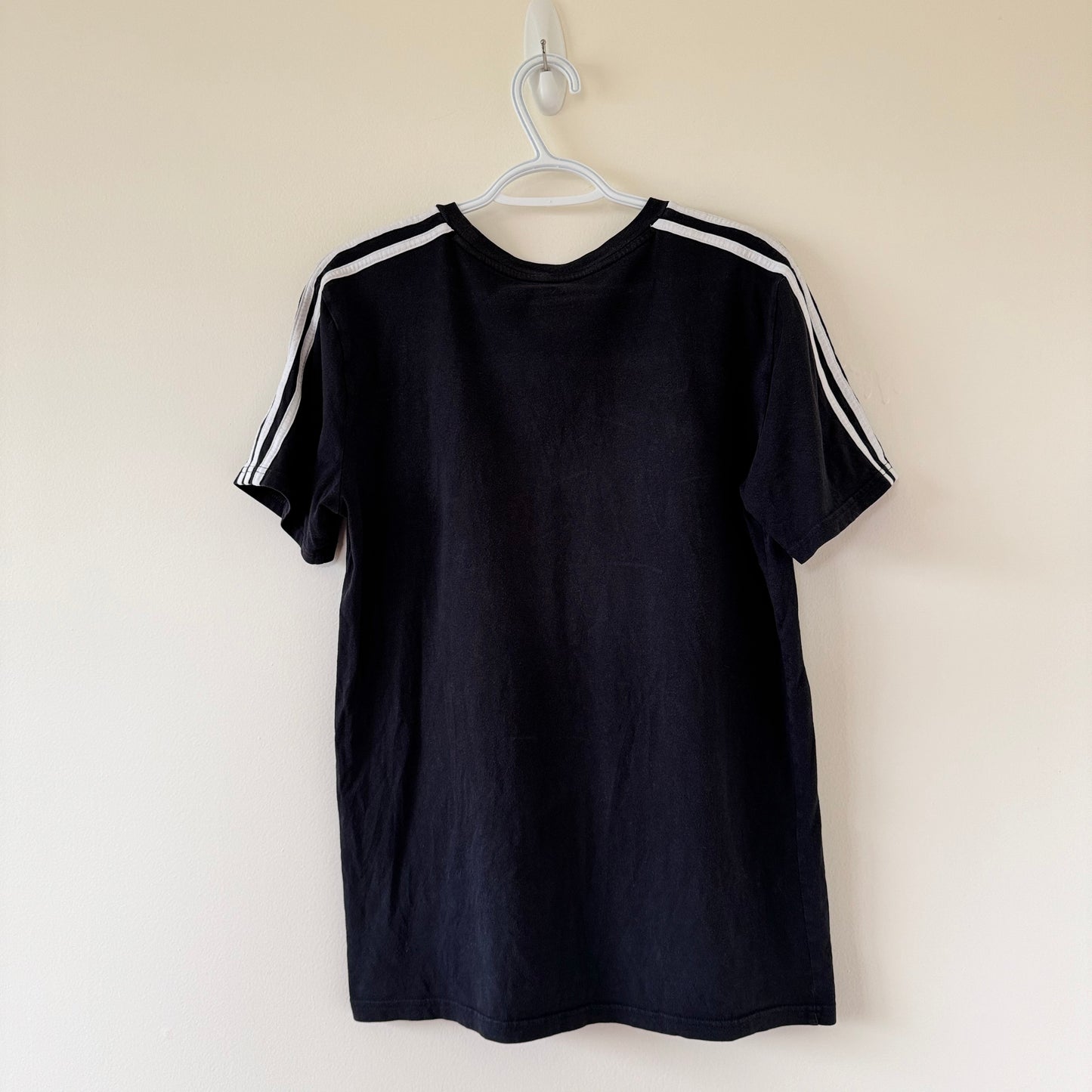 Adidas Retro Essentials 3-Stripes Loose Fit Boyfriend Tee (S)