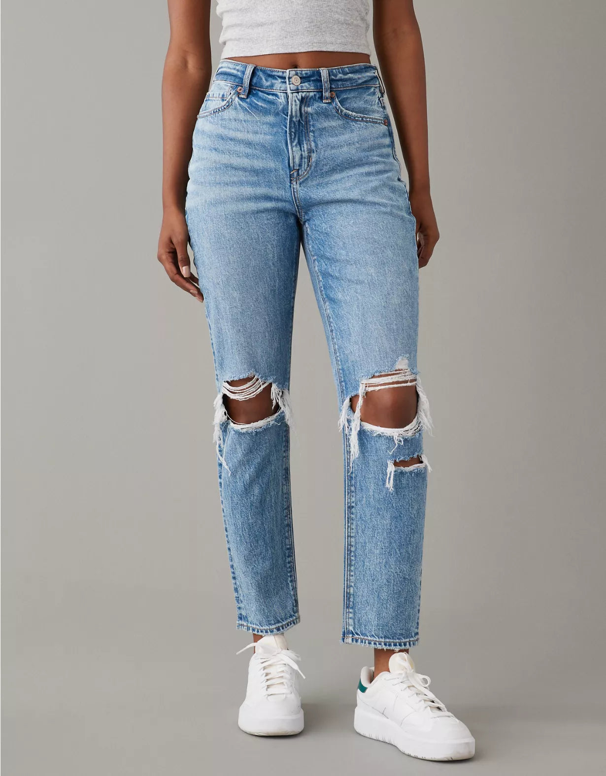 American Eagle Strigid Straight Ripped Mom Jean (8)