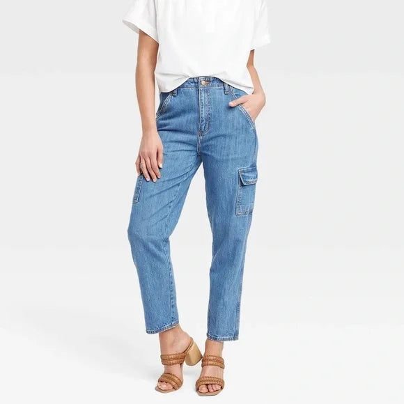 Universal Thread Cargo Mid-Rise Boyfriend Jeans (6R)